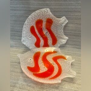 Vintage Set Hand Blown Art Glass Fish Plate Pattern Glass Applied Eye MCM